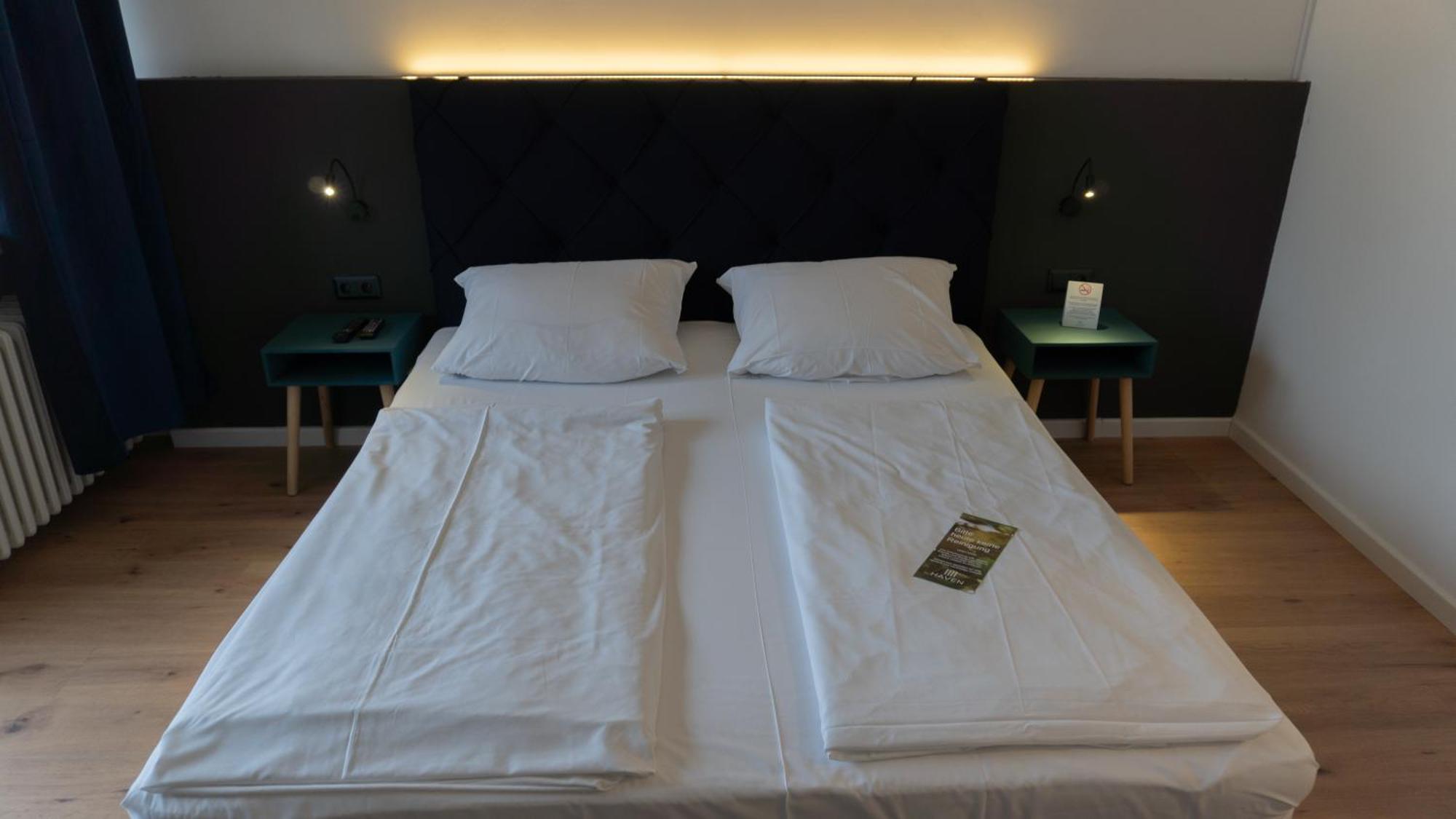 Haven Hotels - Hotel Am Stadion เลเวอร์คูเซน ภายนอก รูปภาพ