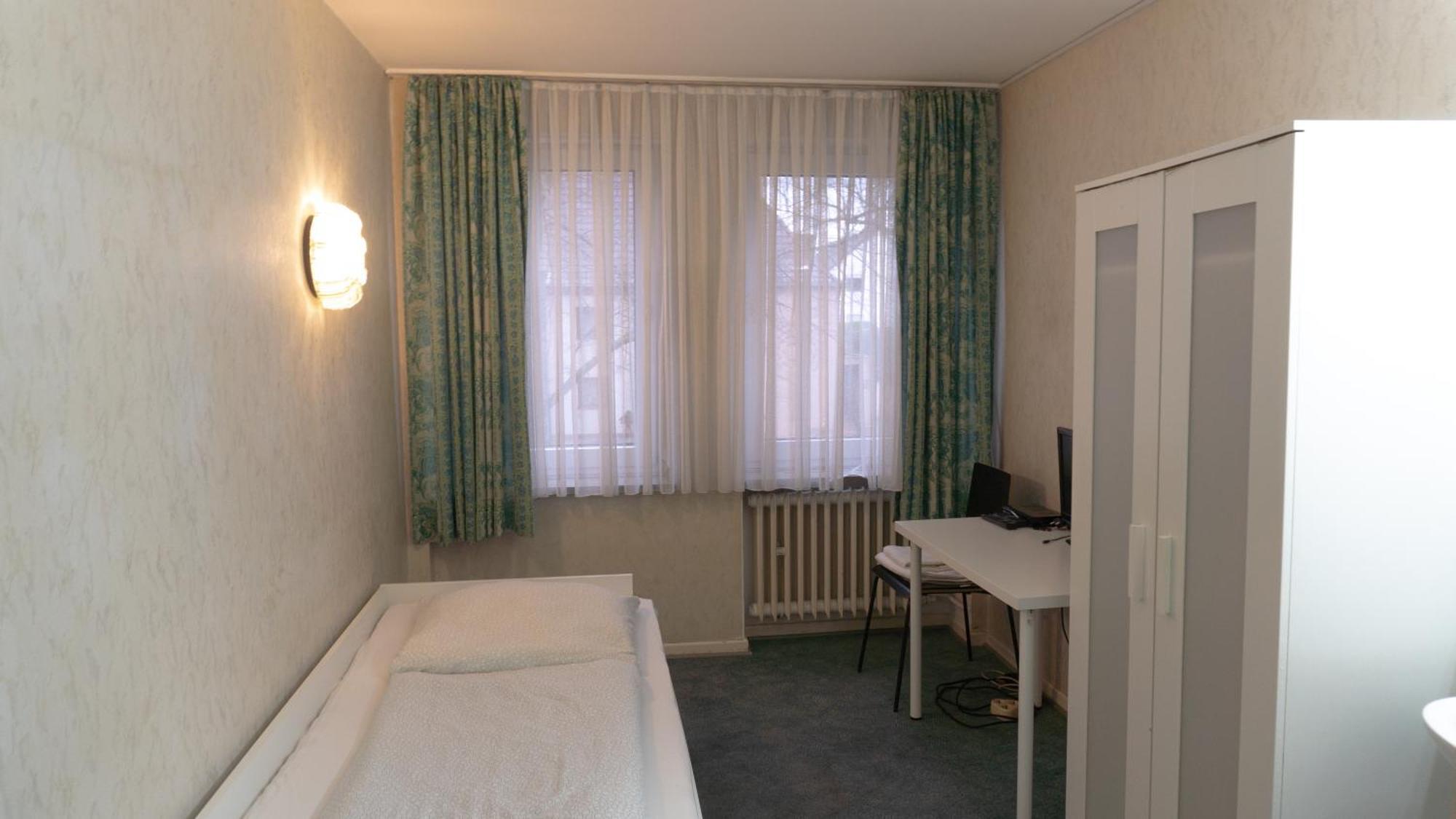 Haven Hotels - Hotel Am Stadion เลเวอร์คูเซน ห้อง รูปภาพ